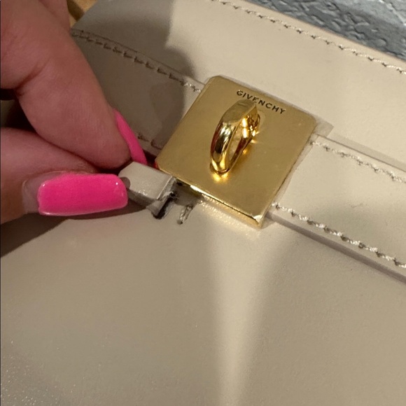 Givenchy Calf Leather Bucket Bag - Picture 11 of 15